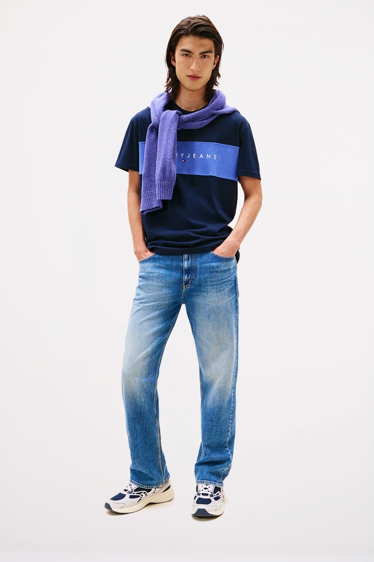 TOMMY JEANS TJM REG CBLK LINEAR LOGO en color AZUL (4)