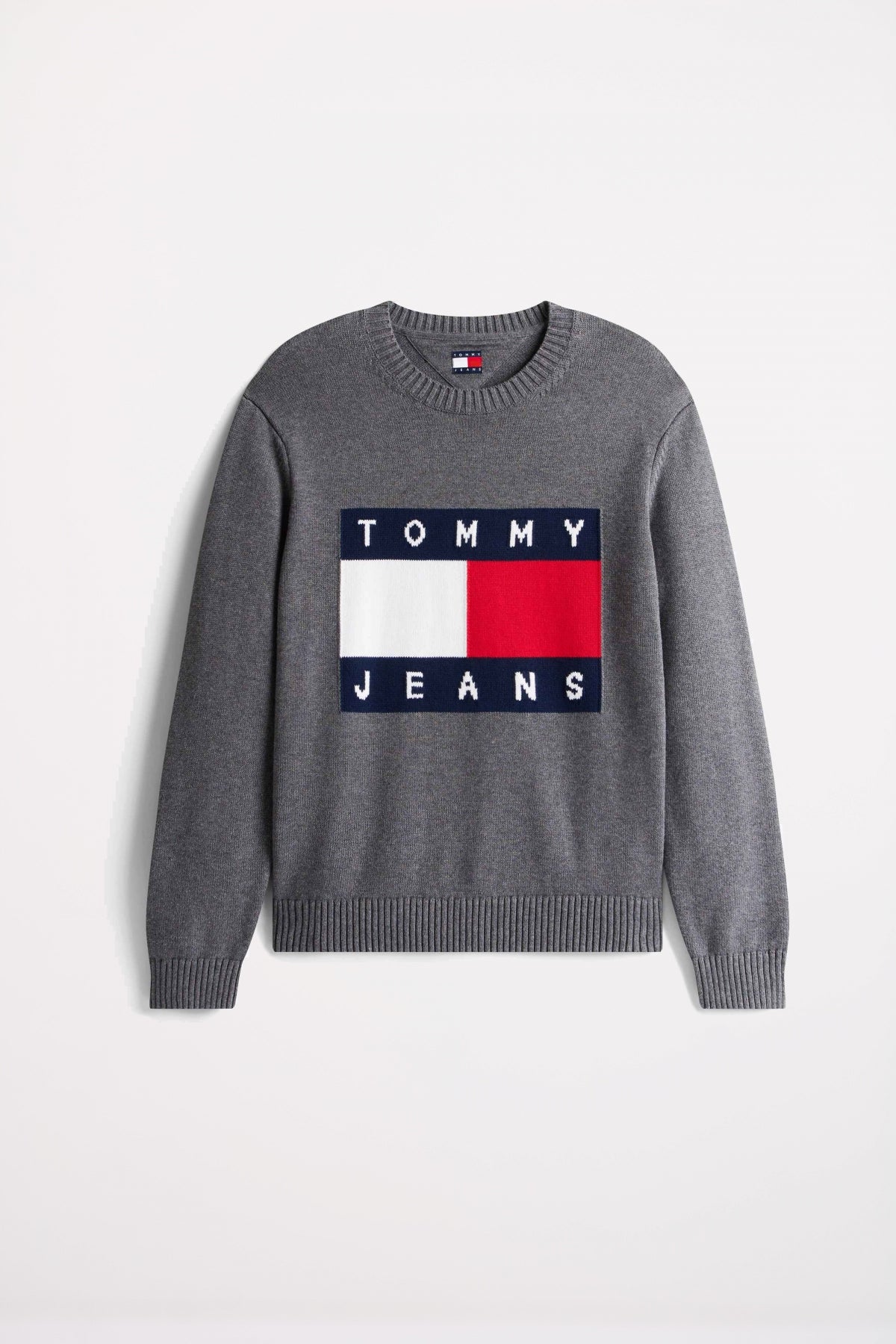 TOMMY JEANS TJM REG MELANGE FLAG SWE en color GRIS (2)
