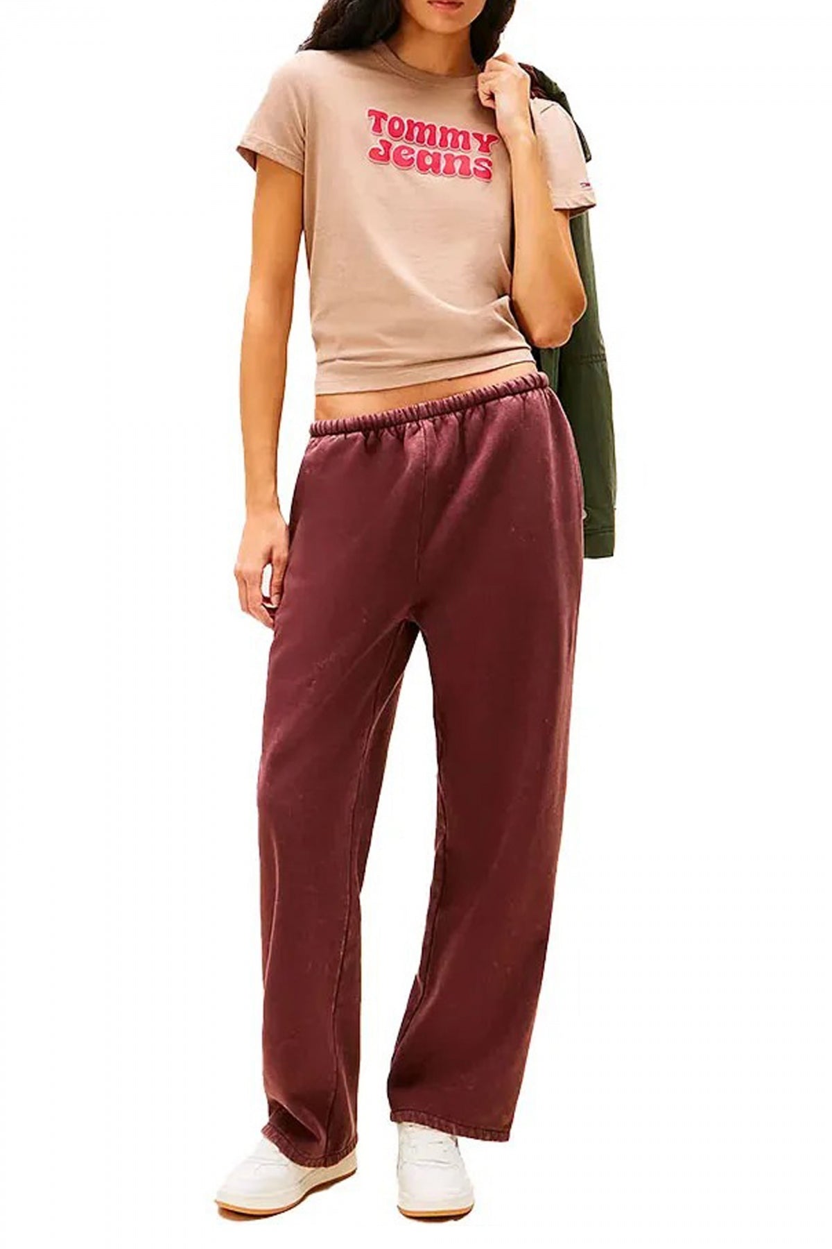 TOMMY JEANS TJW REG ESSENTIAL LOGO en color BEIS (4)