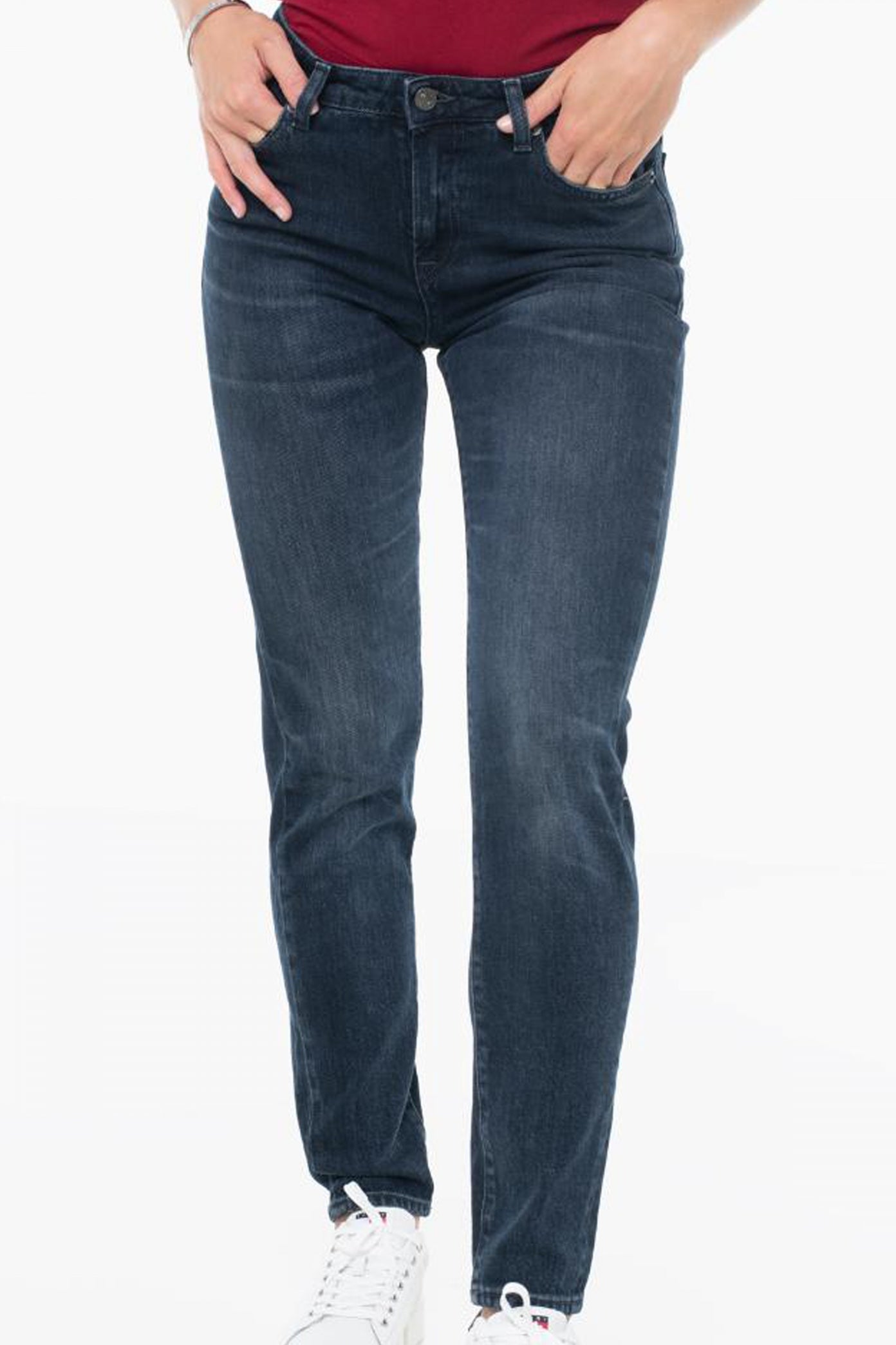 TOMMY JEANS LUCY MR SLIM DI en color AZUL (1)