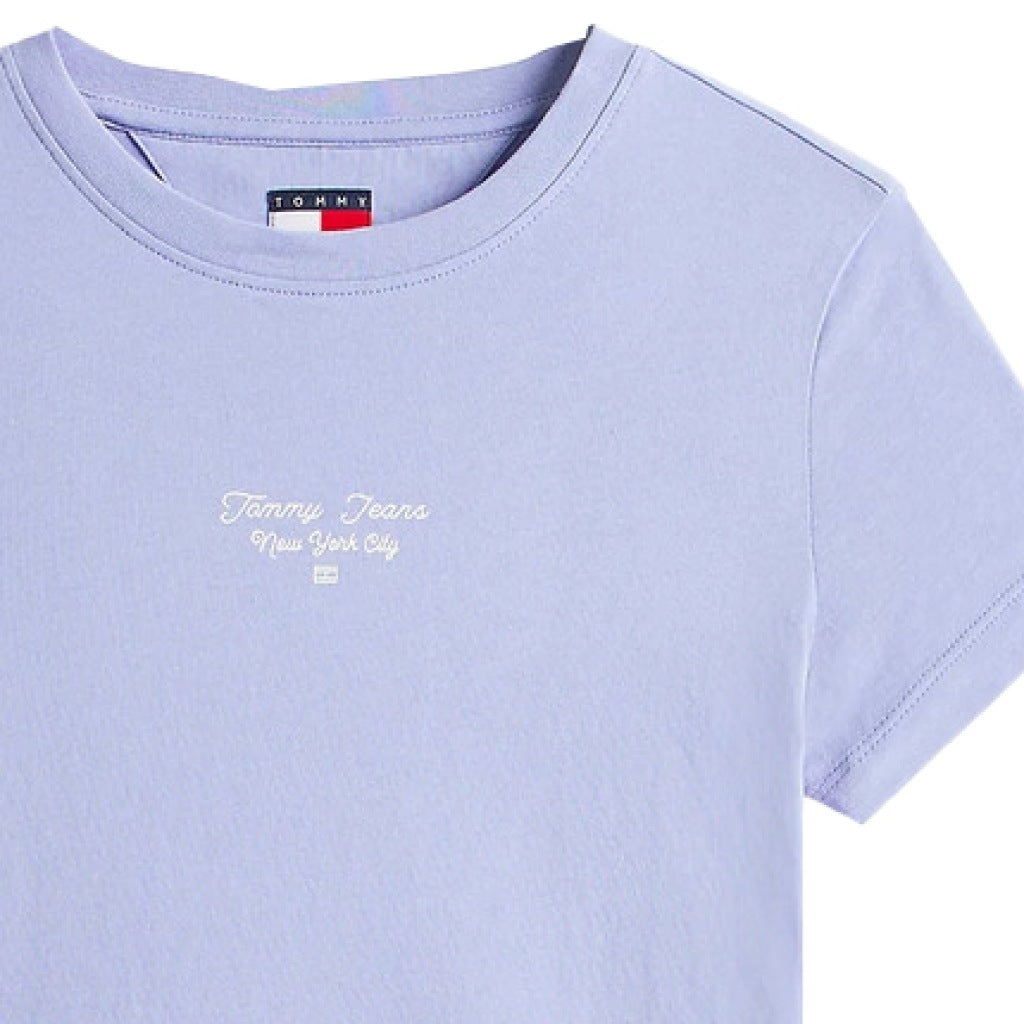 TOMMY JEANS TJW SLIM ESS LOGO TEE en color VIOLETA (4)