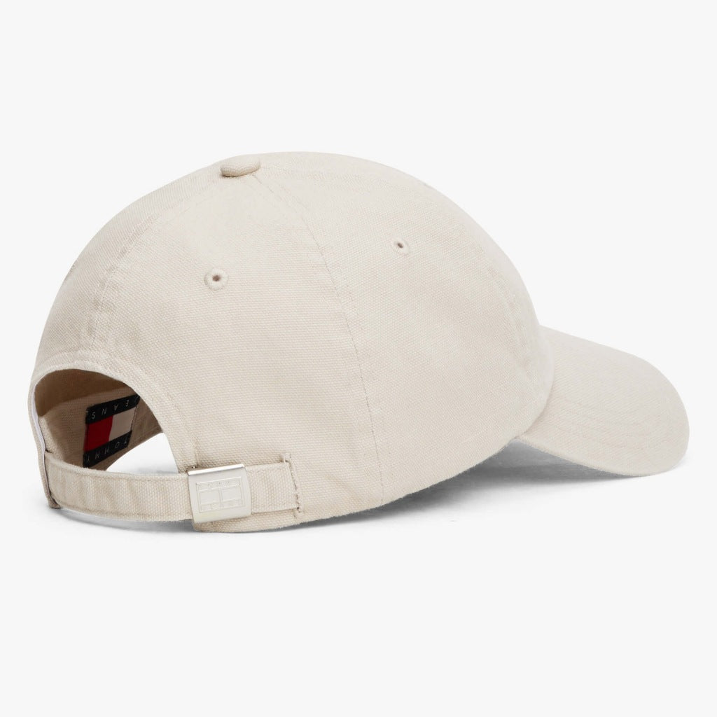 TOMMY JEANS HERITAGE CANVAS CAP en color BEIS (5)