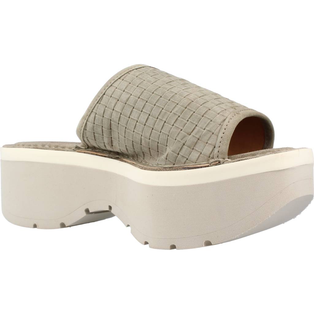 WEEKEND W en color VERDE (5)