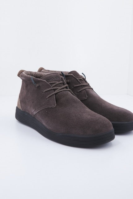 HEY DUDE JO SUEDE en color MARRON (1)