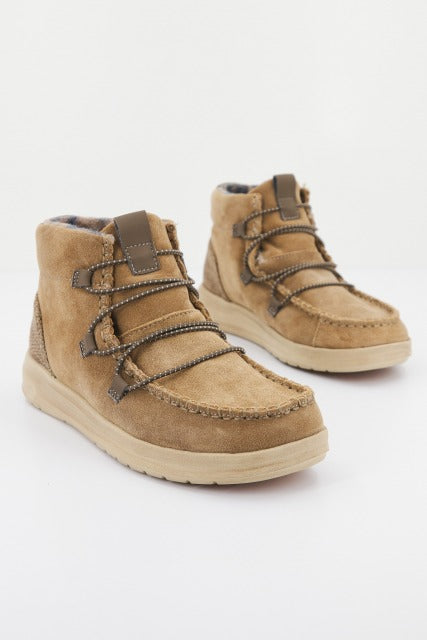 HEY DUDE ELOISE SUEDE en color MARRON CLARO (2)