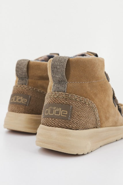 HEY DUDE ELOISE SUEDE en color MARRON CLARO (3)