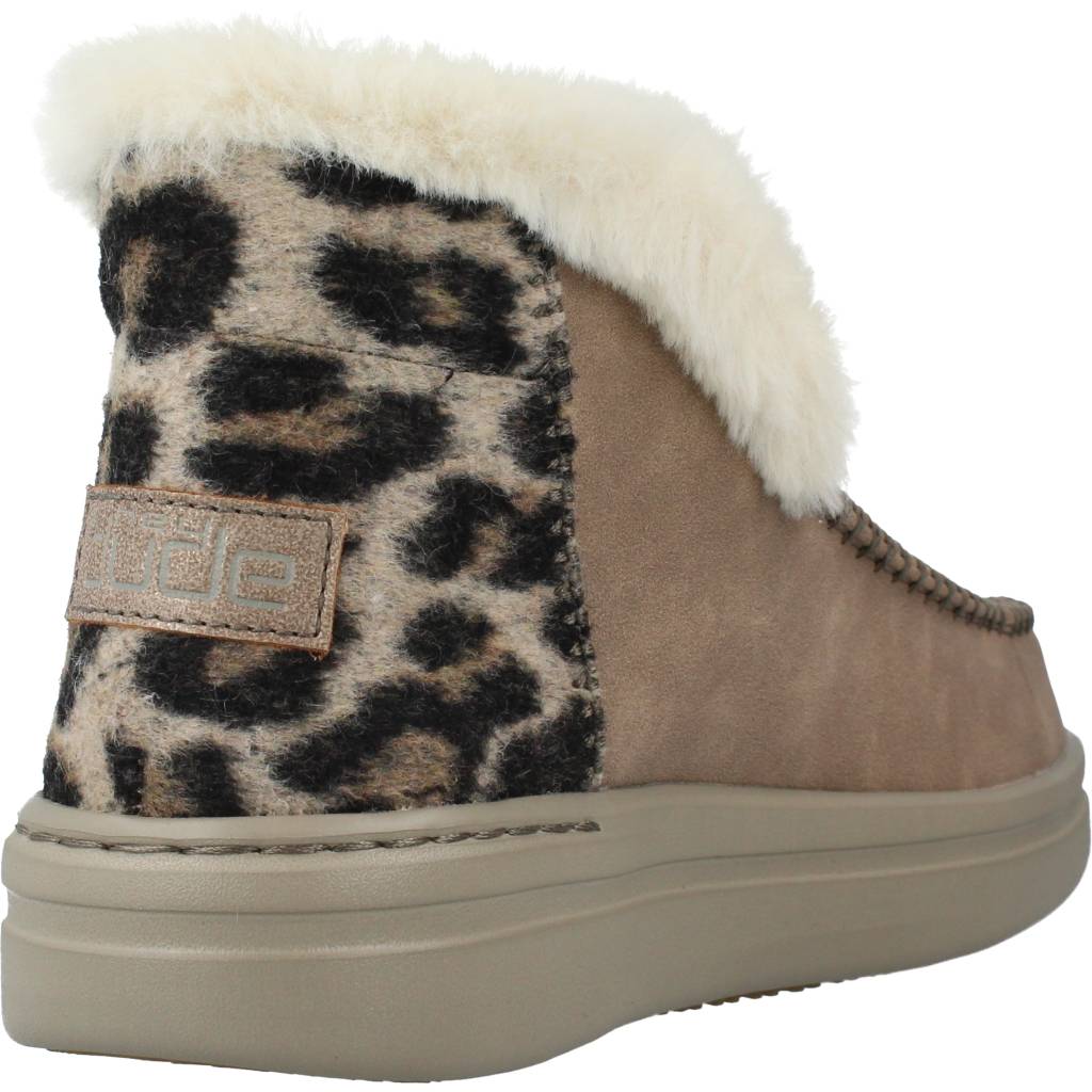 HEY DUDE DENNY GRIP en color ANIMAL PRINT (3)