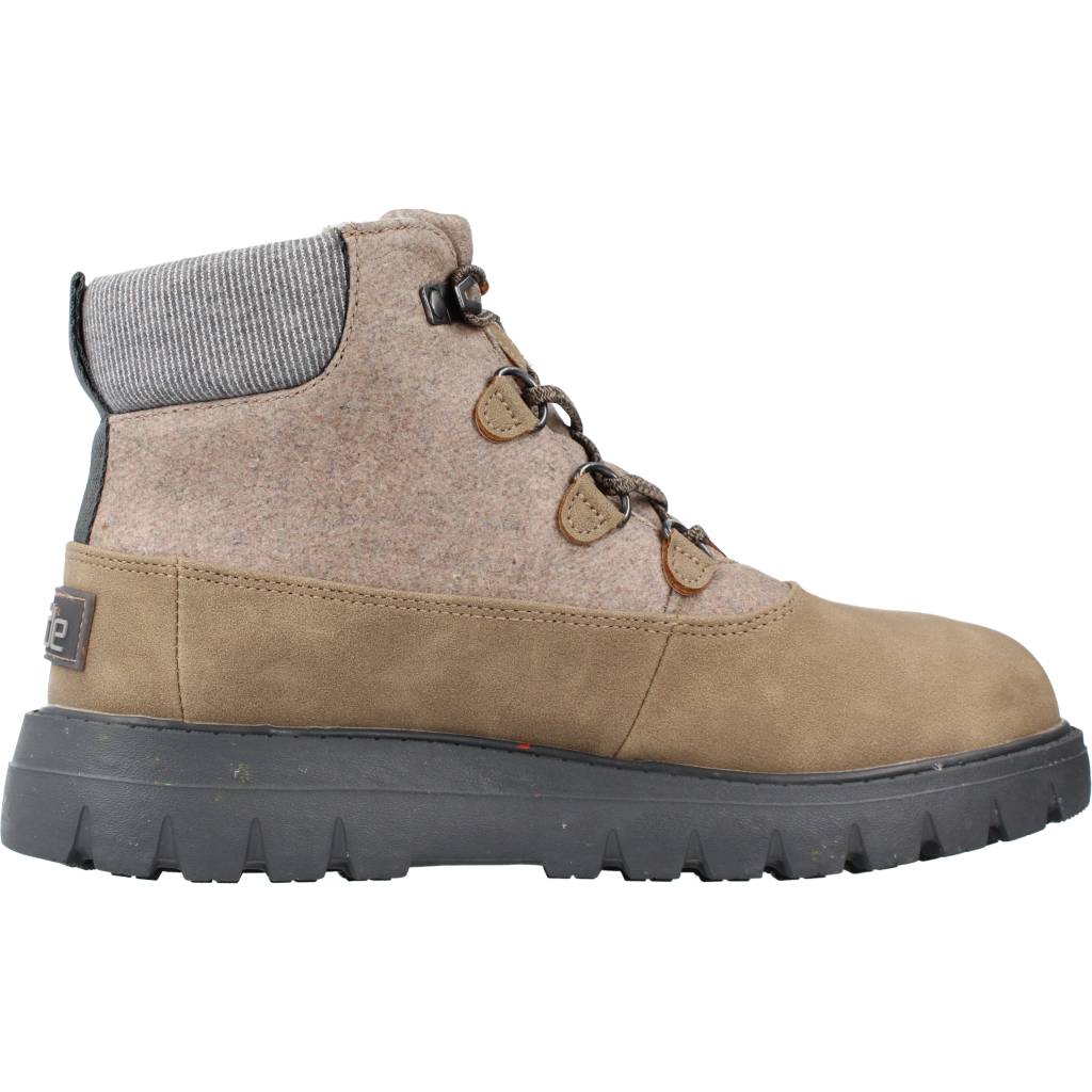 HEY DUDE TONYA ECO SHIELD en color MARRON (4)