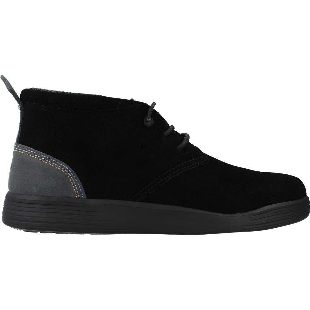 HEY DUDE SUEDE en color NEGRO (4)