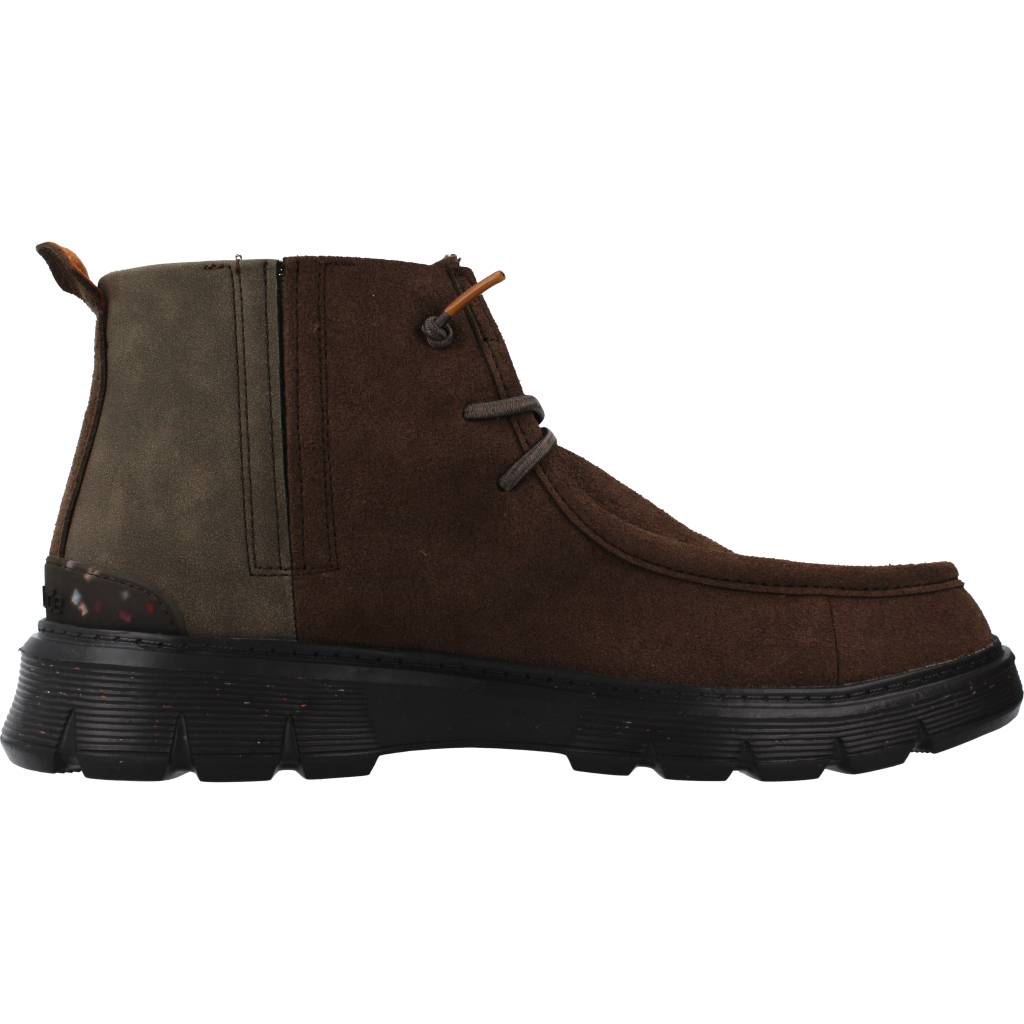 HEY DUDE BORIS ECO en color MARRON (4)
