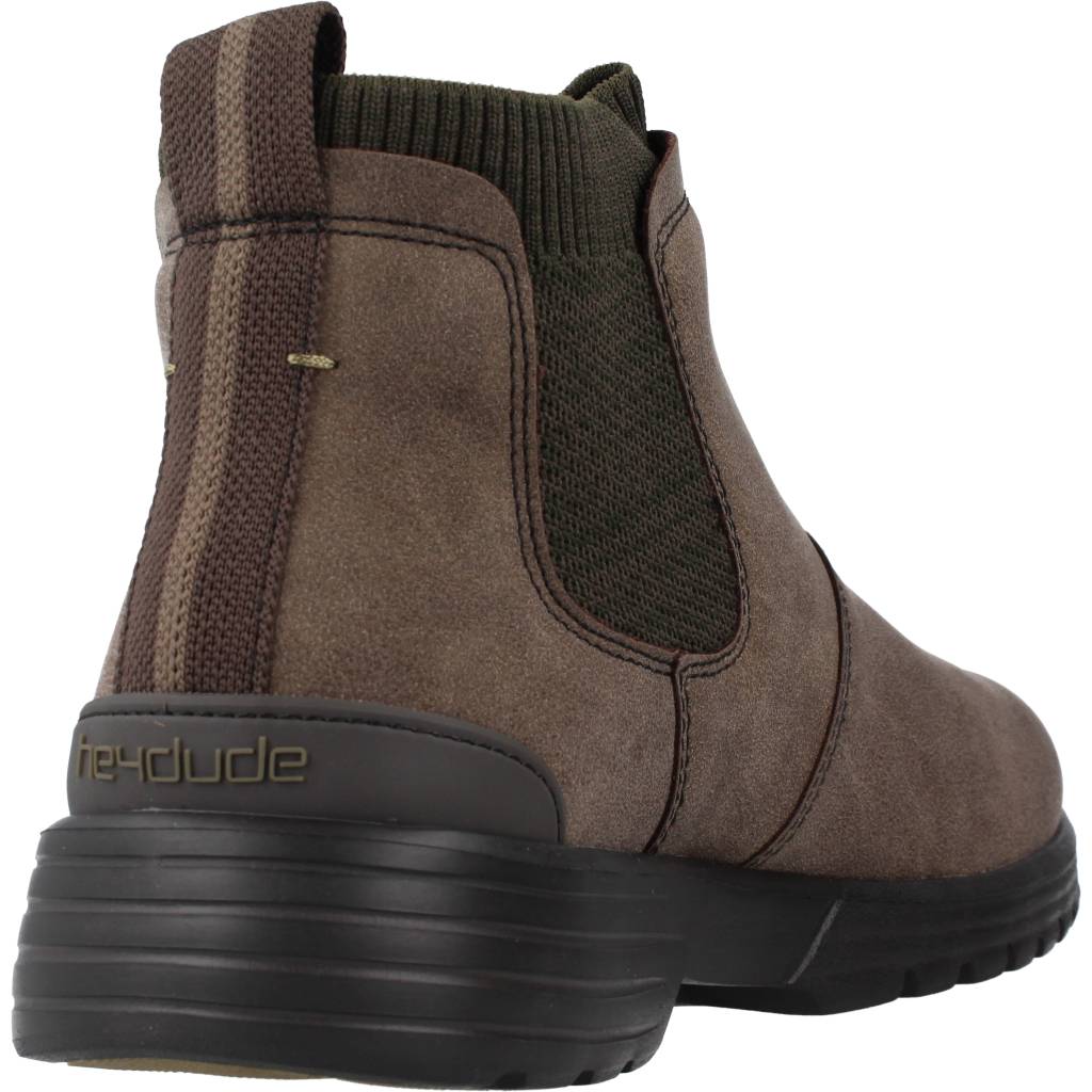 HEY DUDE SCOTT GRIP en color MARRON (3)