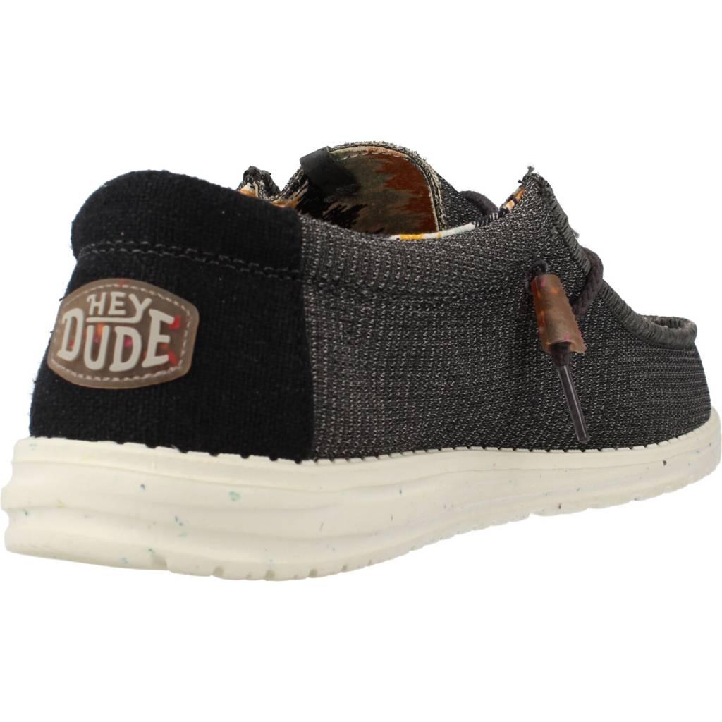 HEY DUDE WALLY ECO SOX en color GRIS (3)