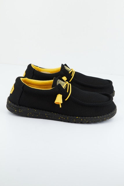 HEY DUDE WALLY SOX en color NEGRO (2)