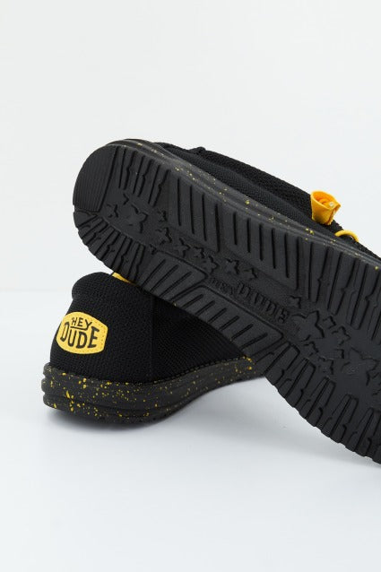 HEY DUDE WALLY SOX en color NEGRO (4)