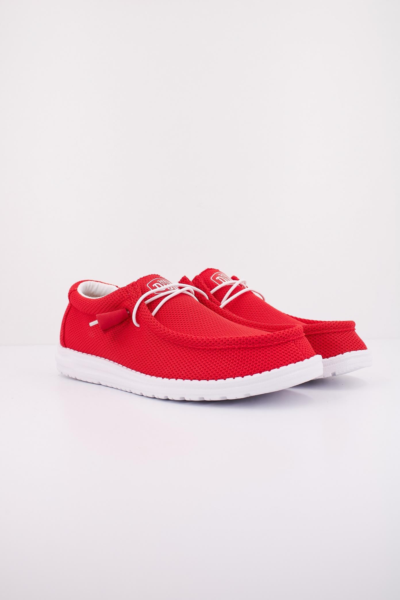 HEY DUDE WALLY SOX en color ROJO (2)