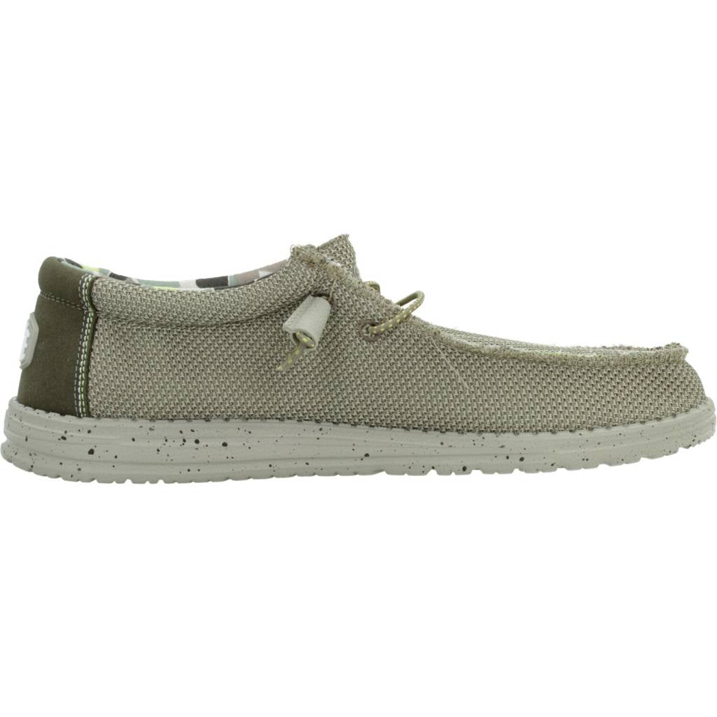 HEY DUDE WALLY SOX TRIPLE NEEDLE en color BEIS (4)