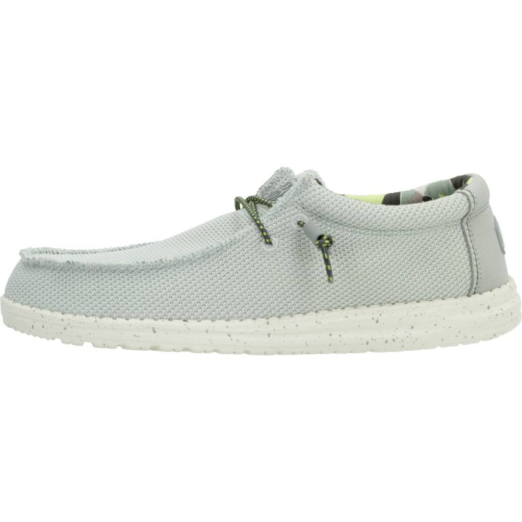 HEY DUDE WALLY SOX TRIPLE NEEDLE en color GRIS (2)