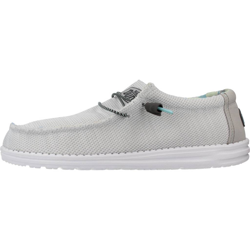 HEY DUDE WALLY SOX TRIPLE NEEDLE en color BLANCO (2)