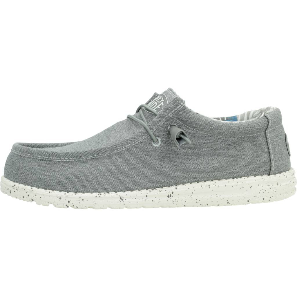 HEY DUDE H en color GRIS (2)