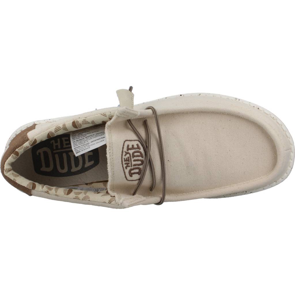 HEY DUDE WALLY STRETCH CANVAS en color BEIS (7)