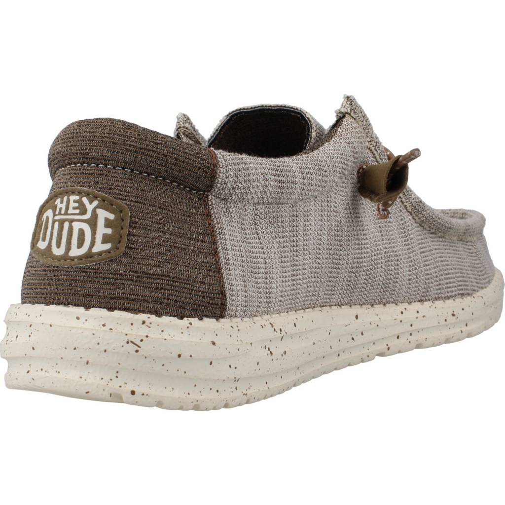 HEY DUDE WALLY STRETCH MIX en color MARRON CLARO (3)