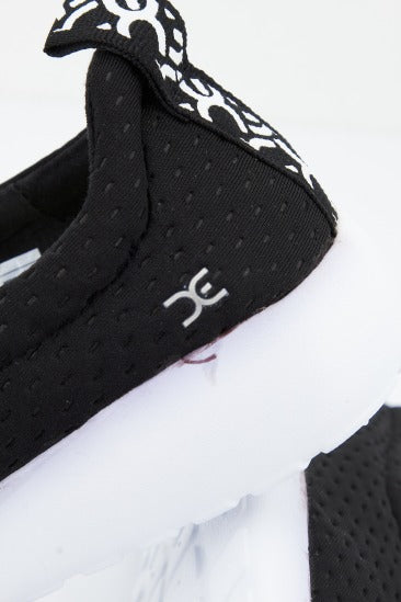 HEY DUDE CHLOE en color NEGRO (3)