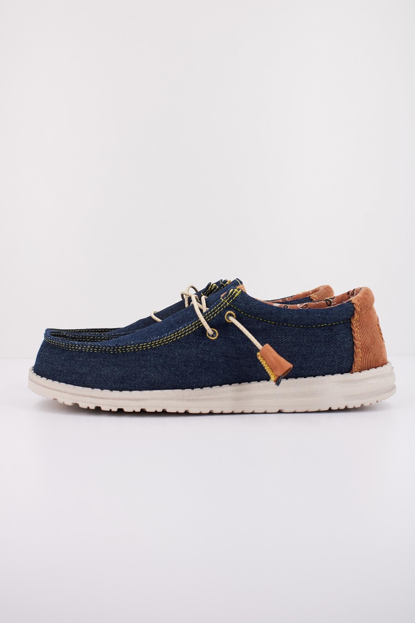 HEY DUDE WALLY WORKWEAR en color AZUL (1)