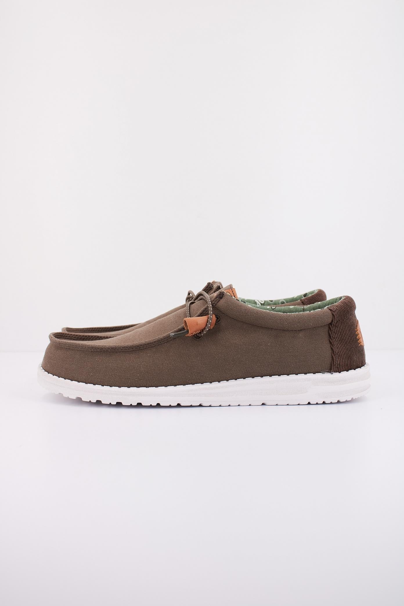HEY DUDE WALLY WORKWEAR en color VERDE (1)