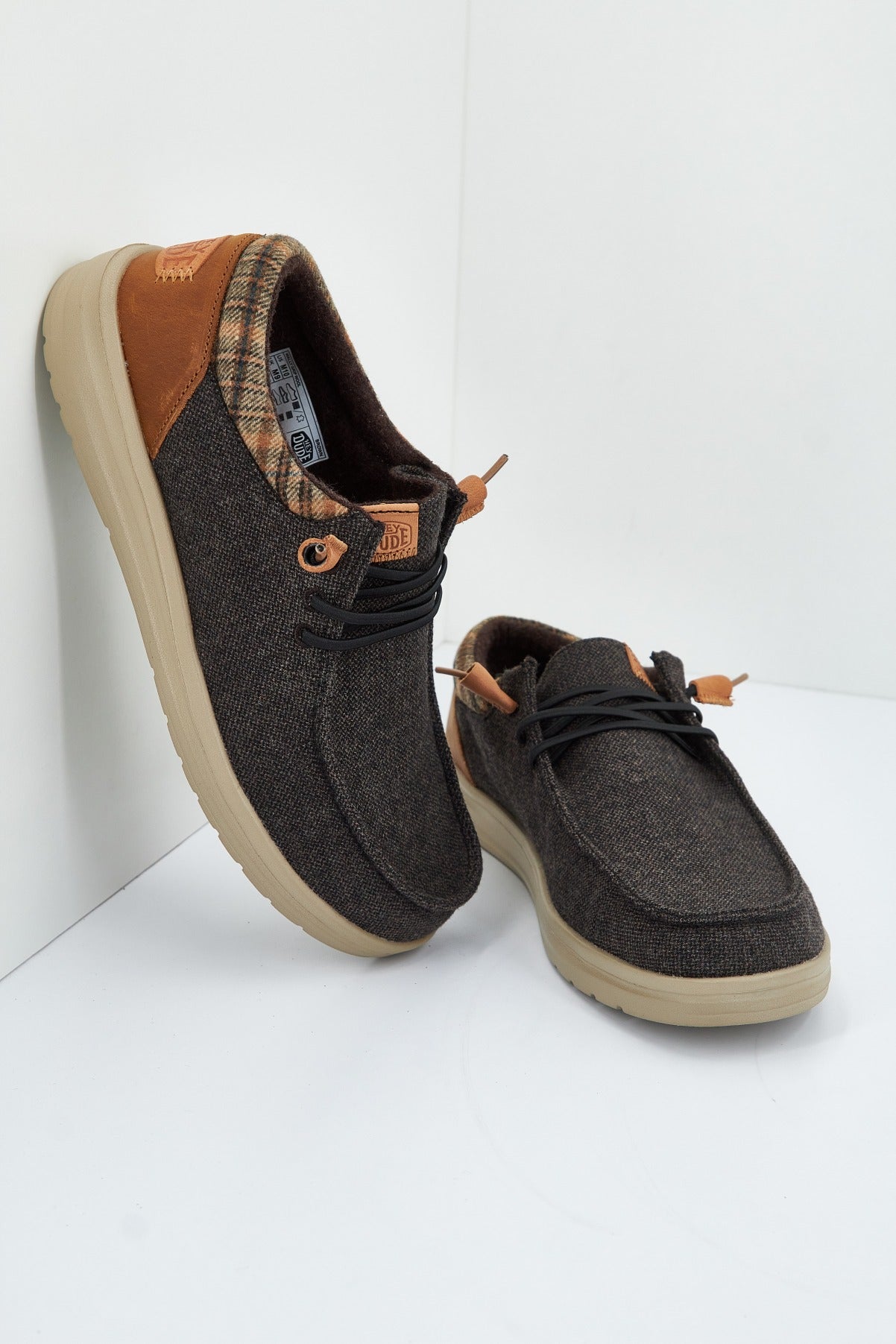 HEY DUDE WALLY GRIP en color GRIS (4)