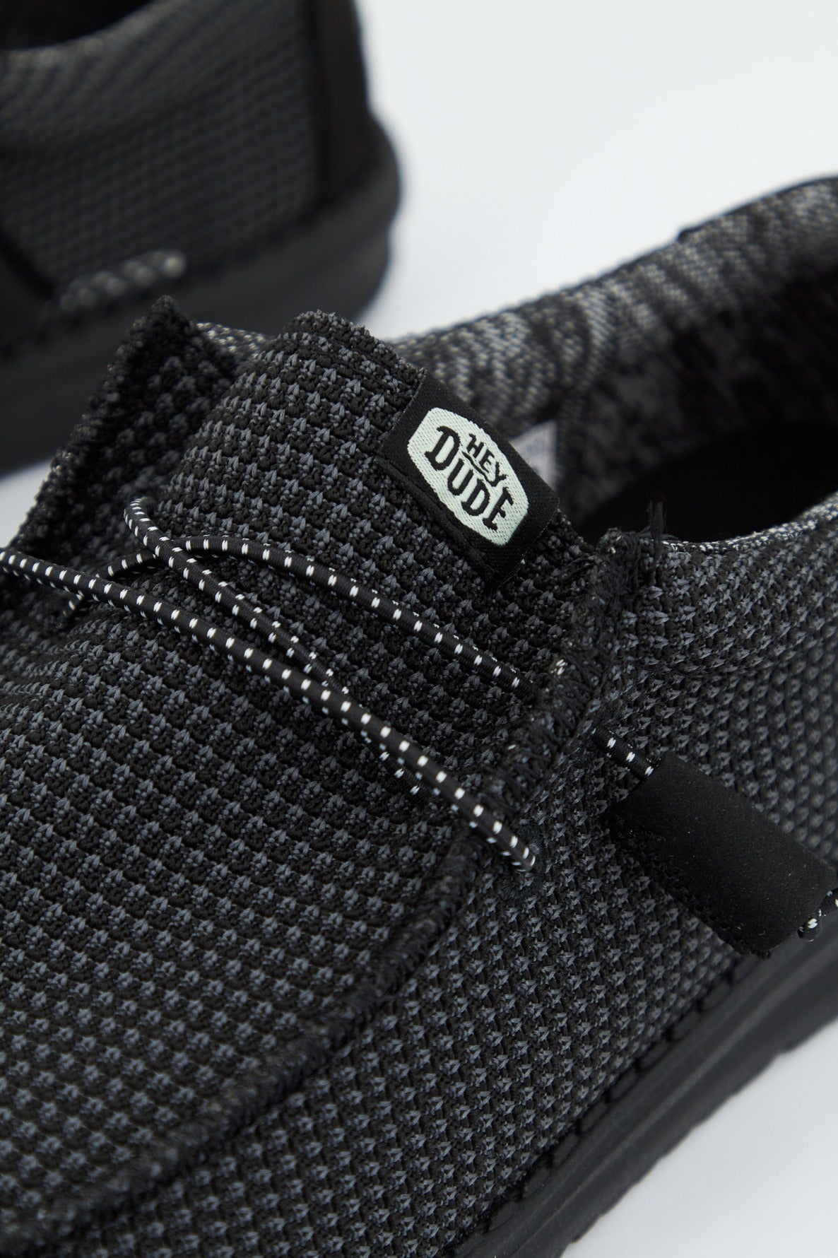 HEY DUDE WALLY SPORT en color NEGRO (4)