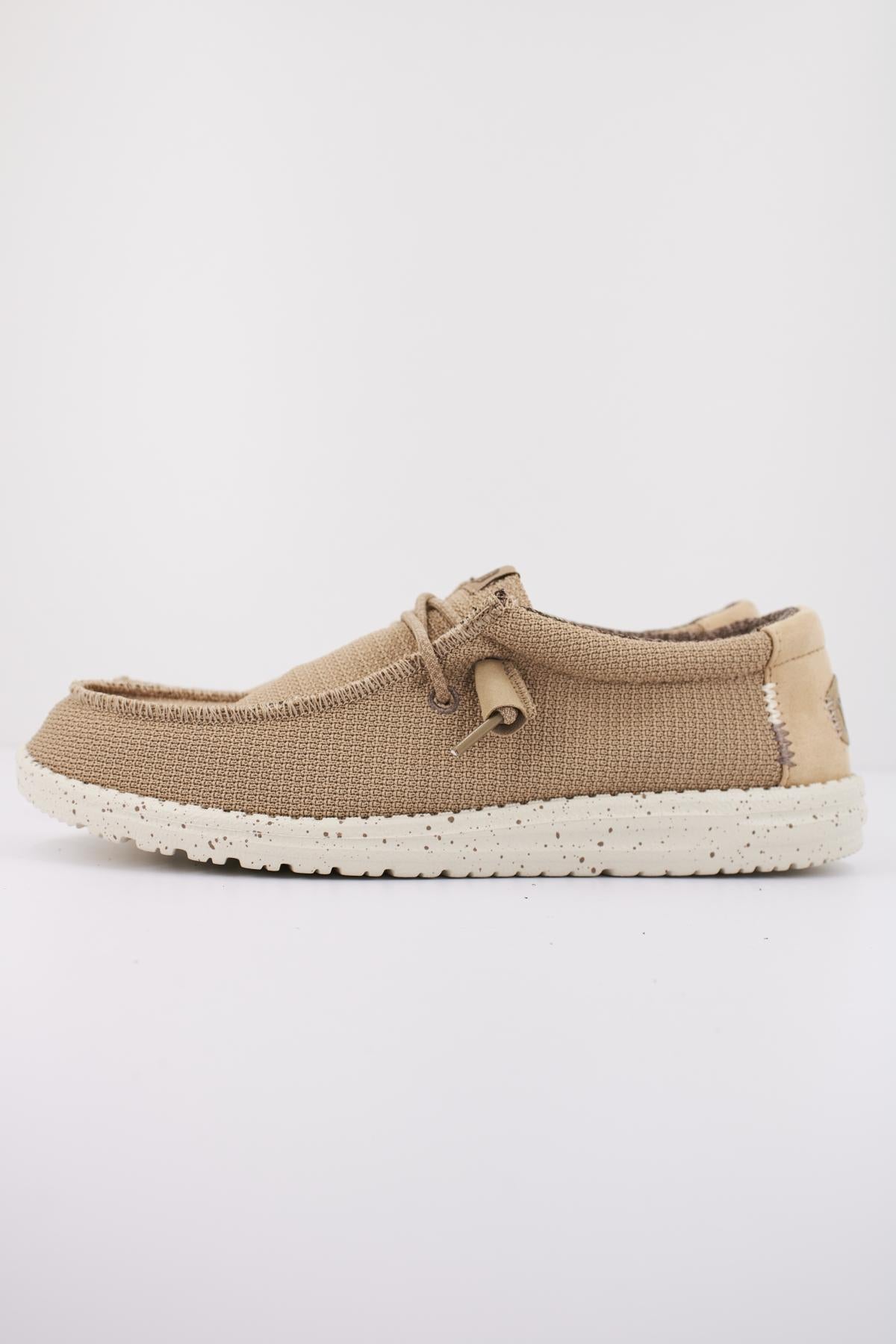 HEY DUDE WALLY SPORT MESH en color MARRON (1)