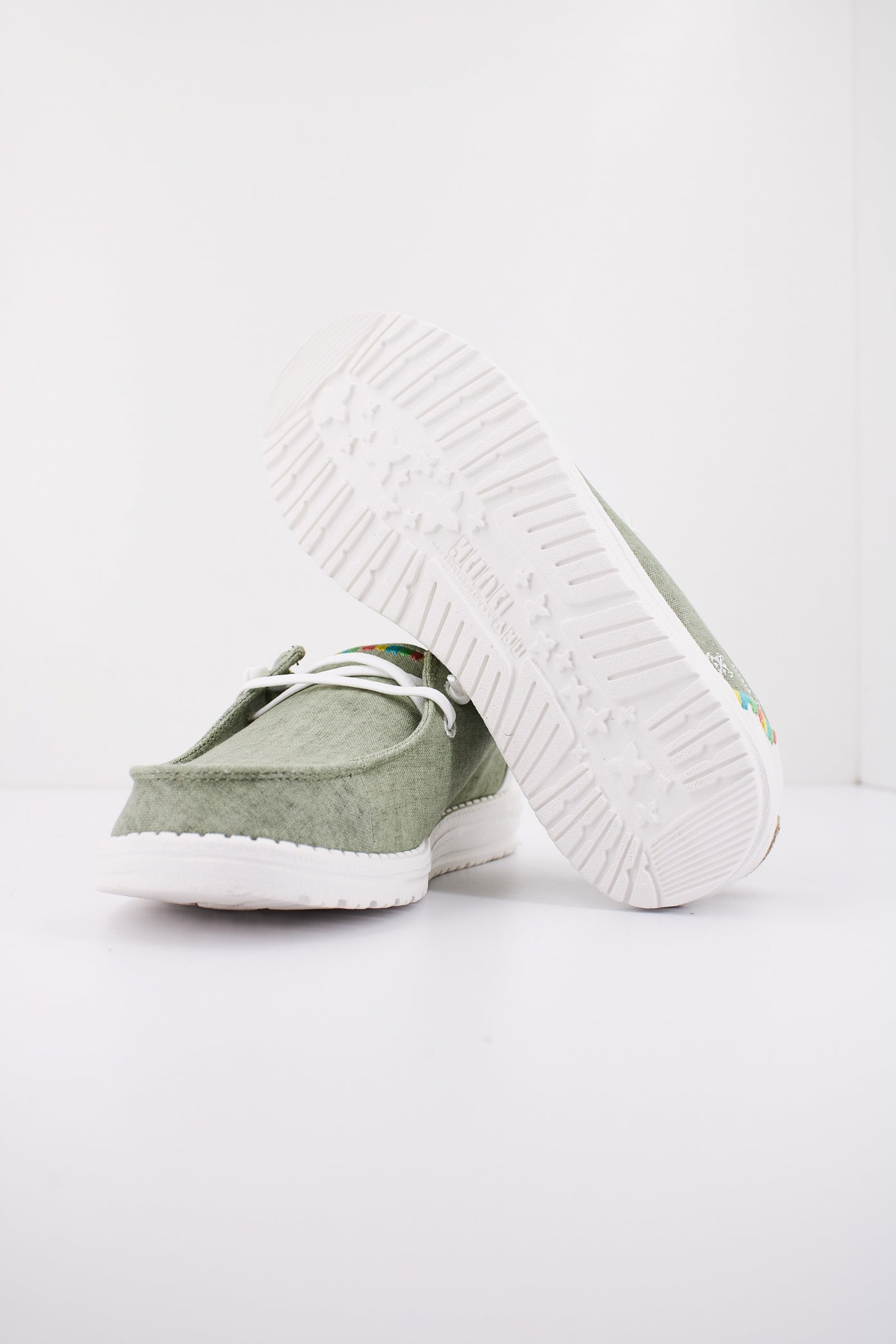 HEY DUDE WENDY BOHO en color VERDE (4)