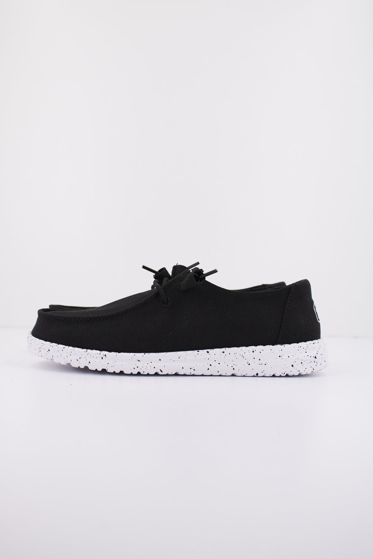HEY DUDE WENDY SLUB CANVAS en color NEGRO (1)
