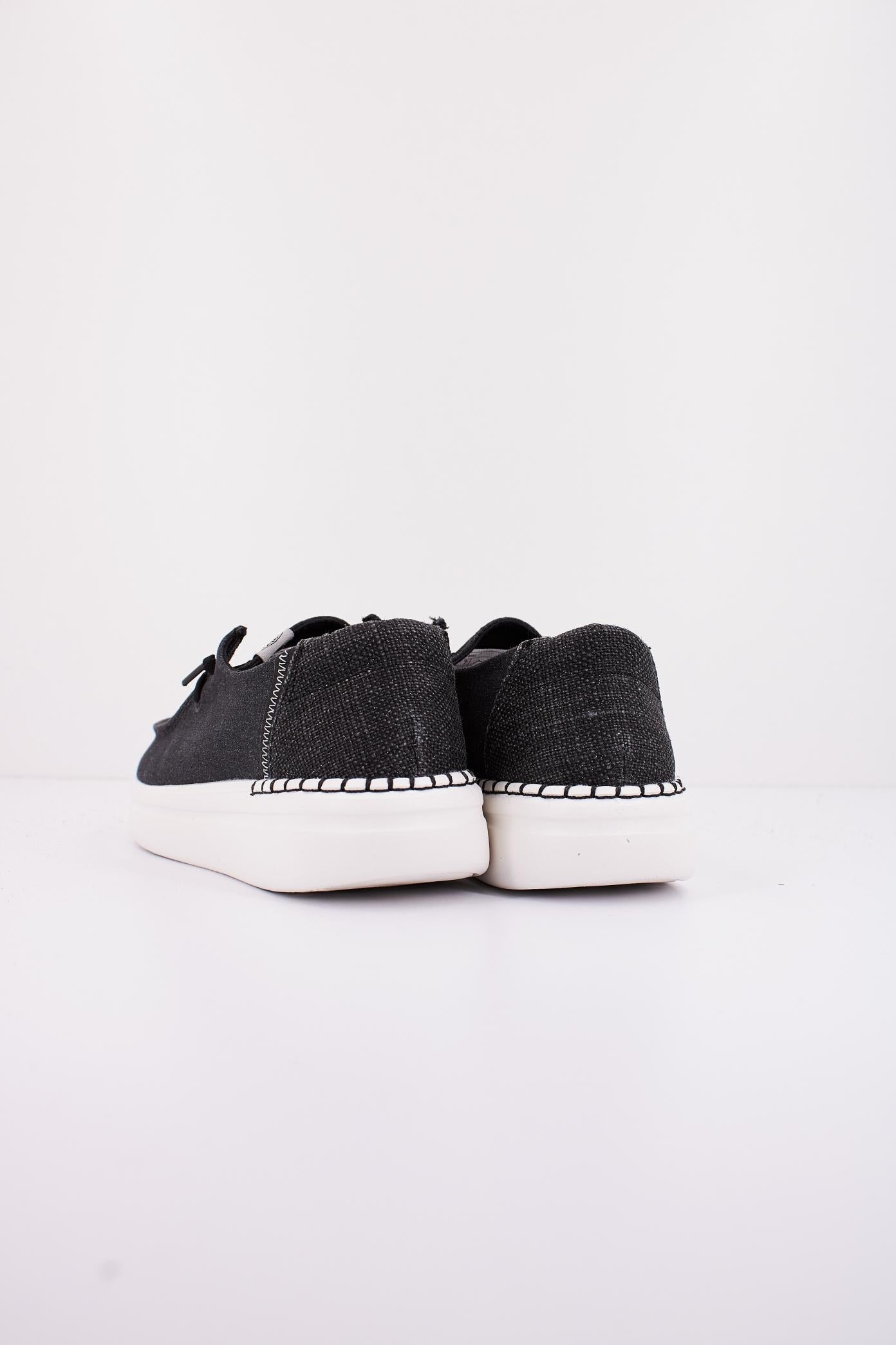 HEY DUDE WENDY RISE LUNAR en color NEGRO (3)