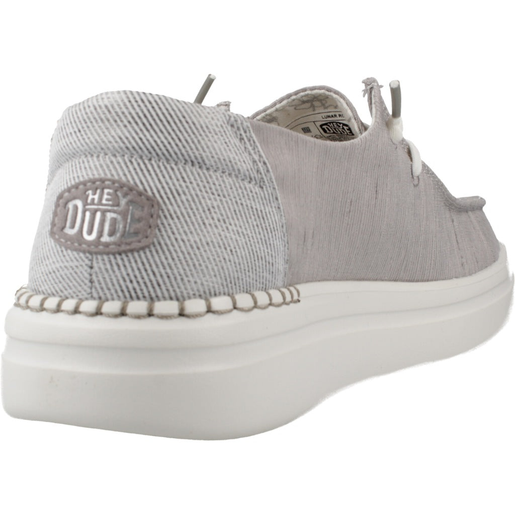 HEY DUDE WENDY RISE LUNAR en color GRIS (3)