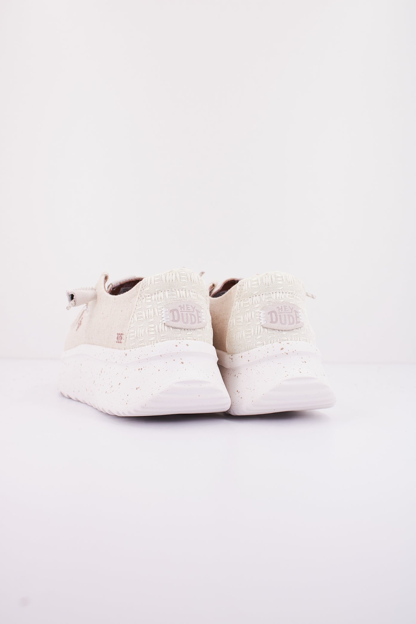 HEY DUDE WENDY PEAK CHAMBRAY en color BEIS (3)