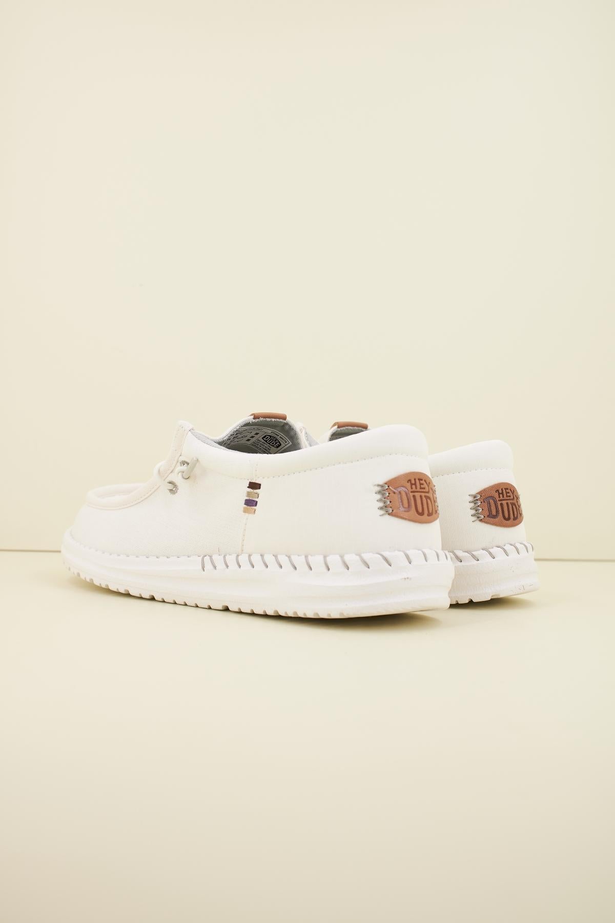 HEY DUDE WALLY FUNK NYLON CRAFT en color BLANCO (3)