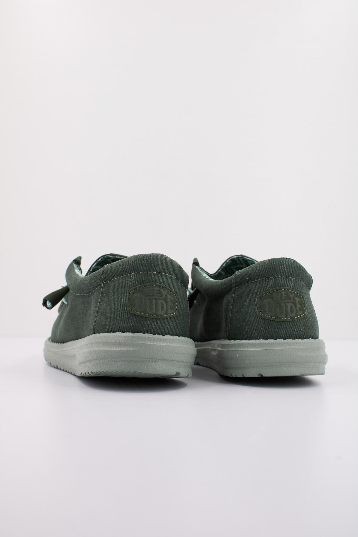 HEY DUDE WALLY STRETCH CANVAS en color VERDE (4)