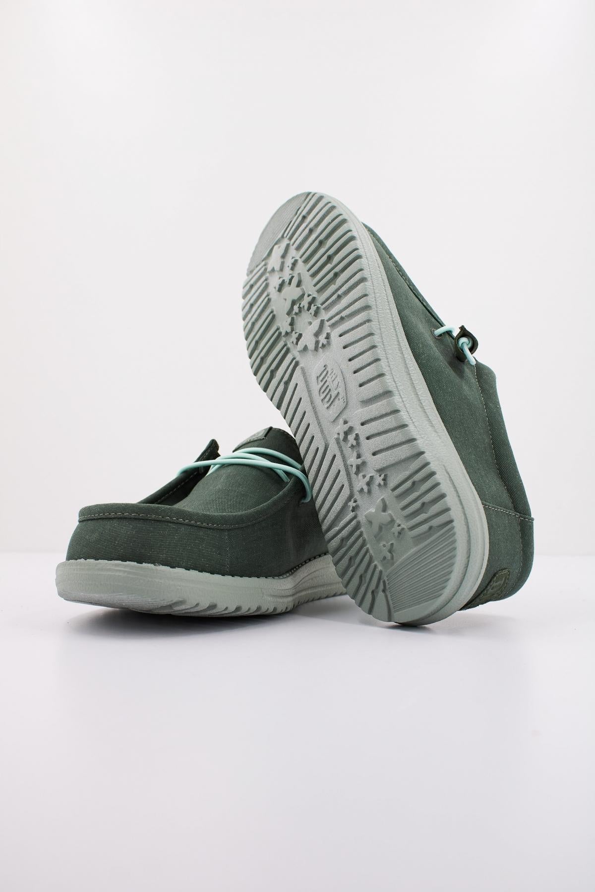 HEY DUDE WALLY STRETCH CANVAS en color VERDE (5)
