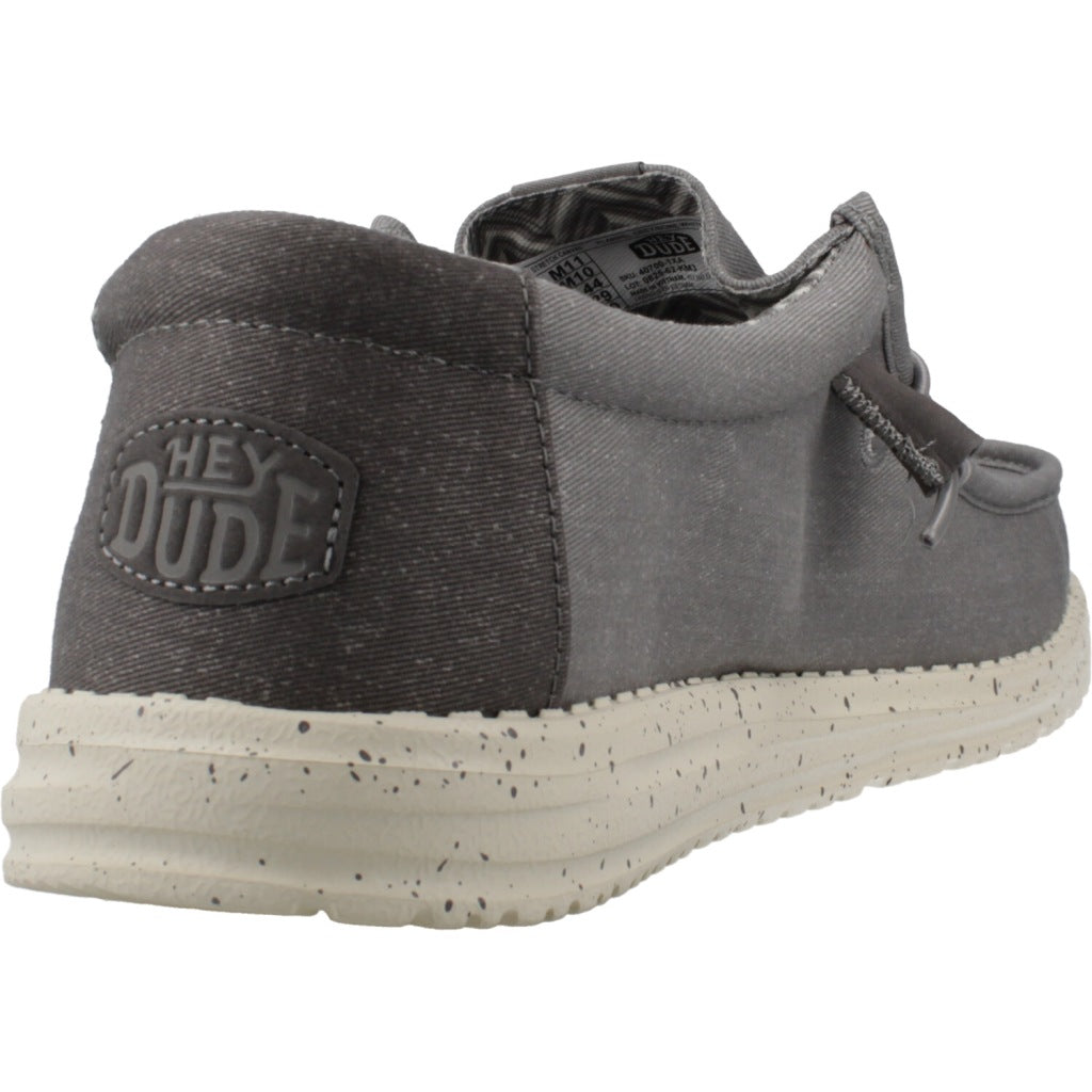 HEY DUDE WALLY STRETCH CANVAS en color GRIS (3)