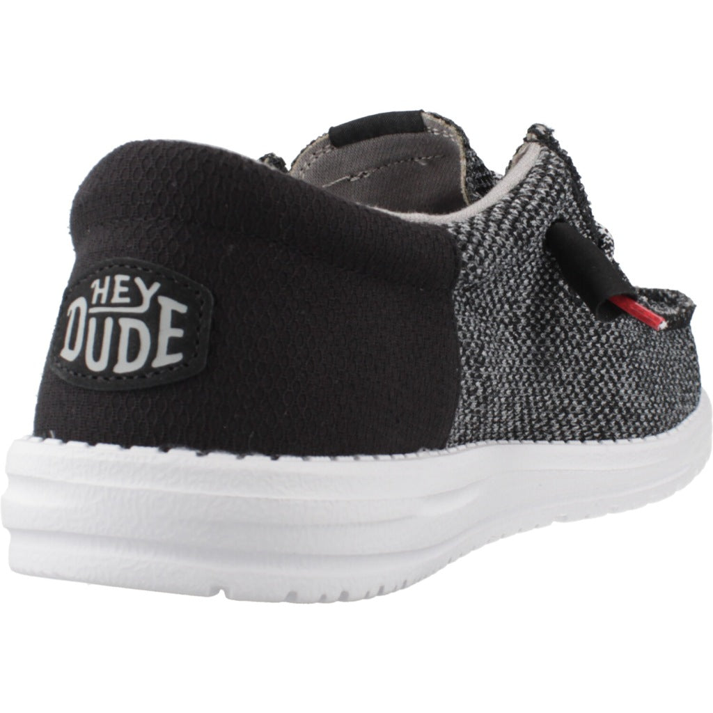 HEY DUDE WALLY FUNK OPEN MESH en color NEGRO (3)