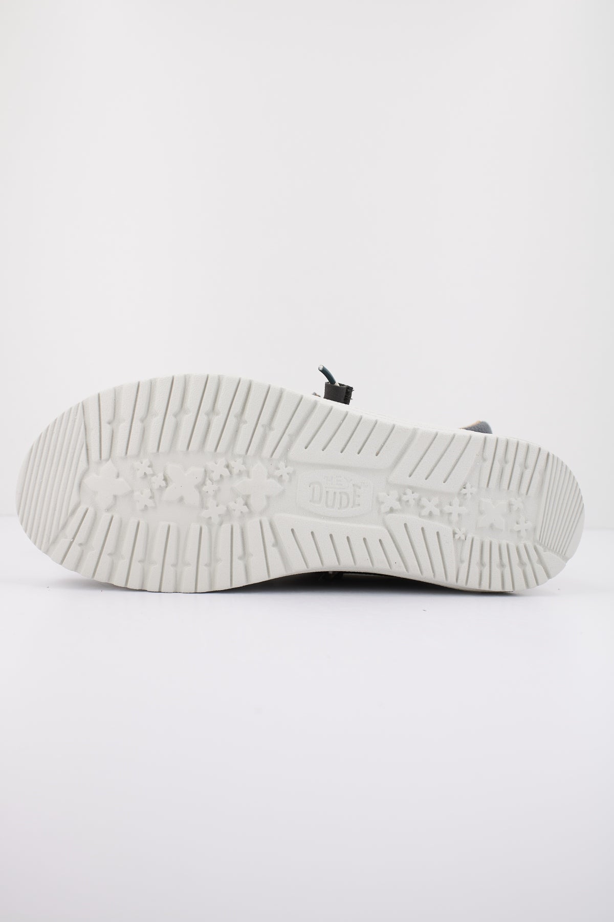 HEY DUDE WALLY FUNK OPEN MESH en color GRIS (4)