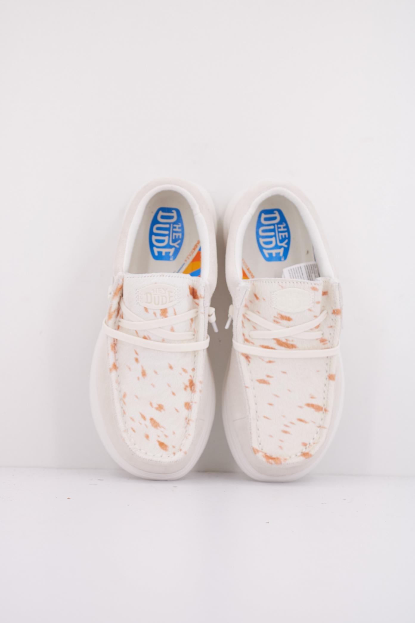 HEY DUDE WENDY X LUXE en color BLANCO (3)