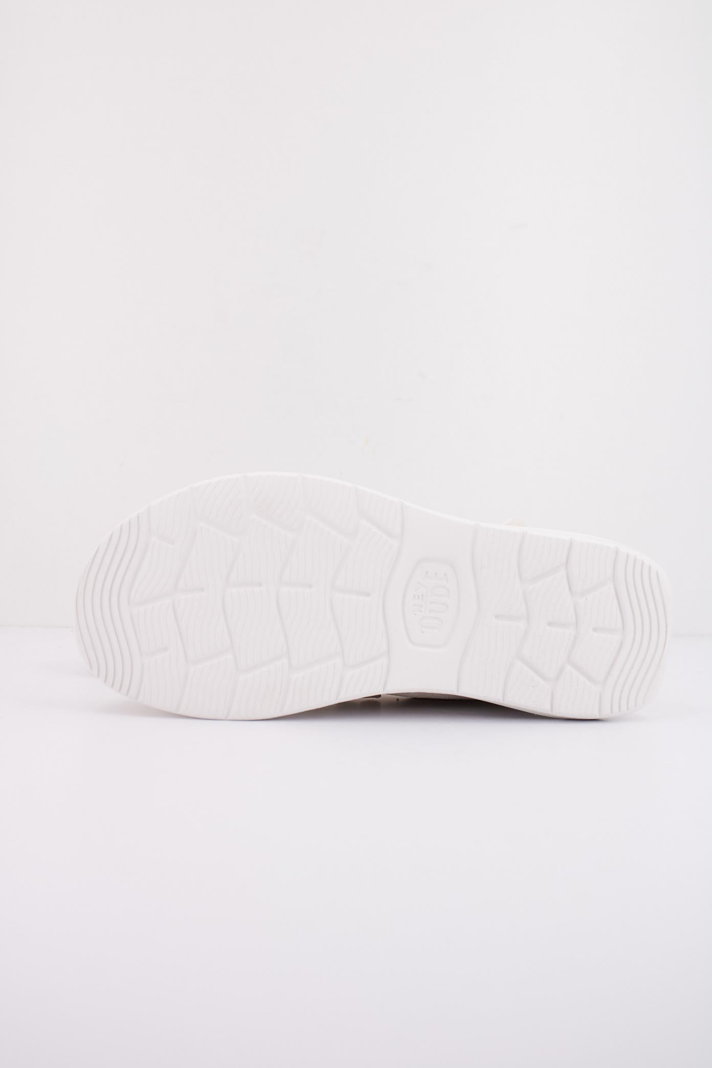 HEY DUDE WENDY X LUXE en color BLANCO (5)