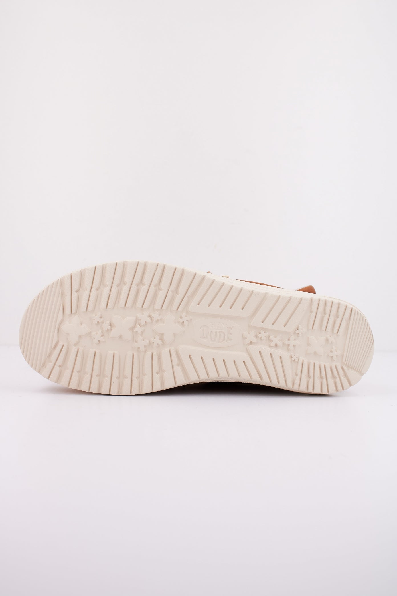 HEY DUDE WALLY CLASSIC en color MARRON (5)