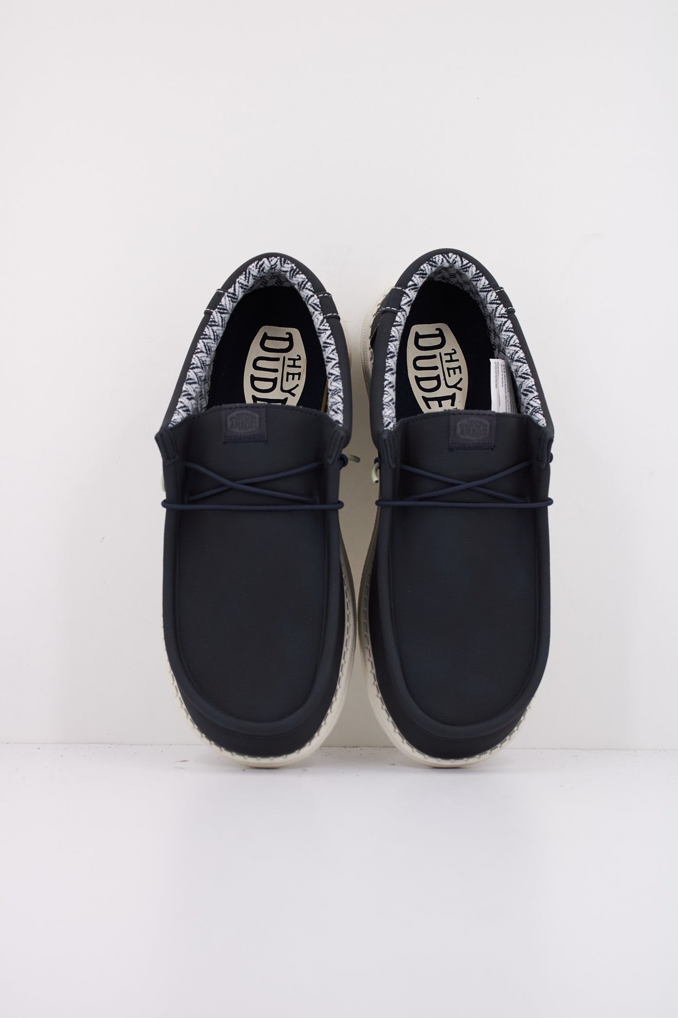 HEY DUDE WALLY CLASSIC en color AZUL (3)