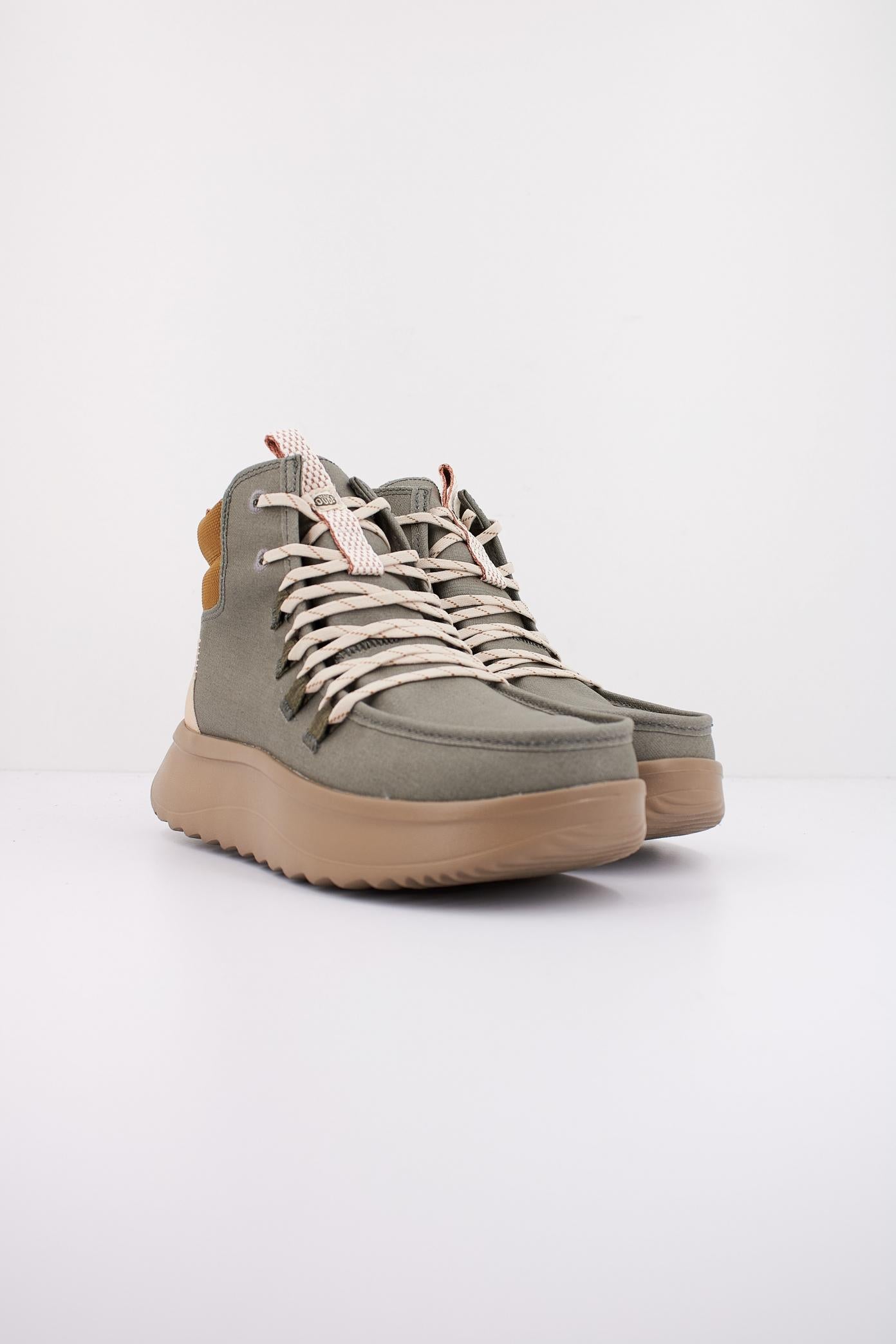 HEY DUDE WENDY APRES COATED TWILL en color VERDE (2)