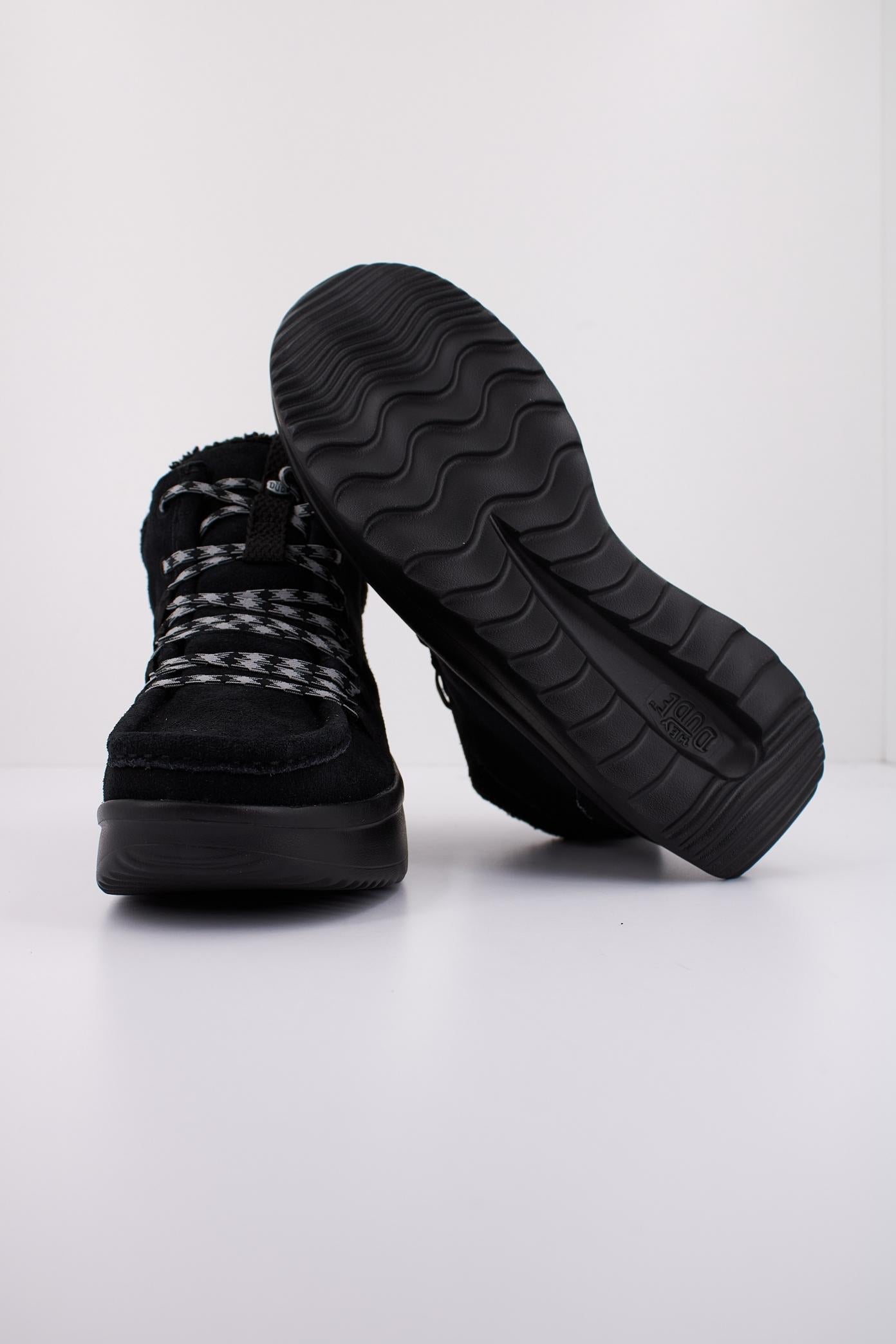 HEY DUDE WENDY APRES SUEDE COZY en color NEGRO (5)