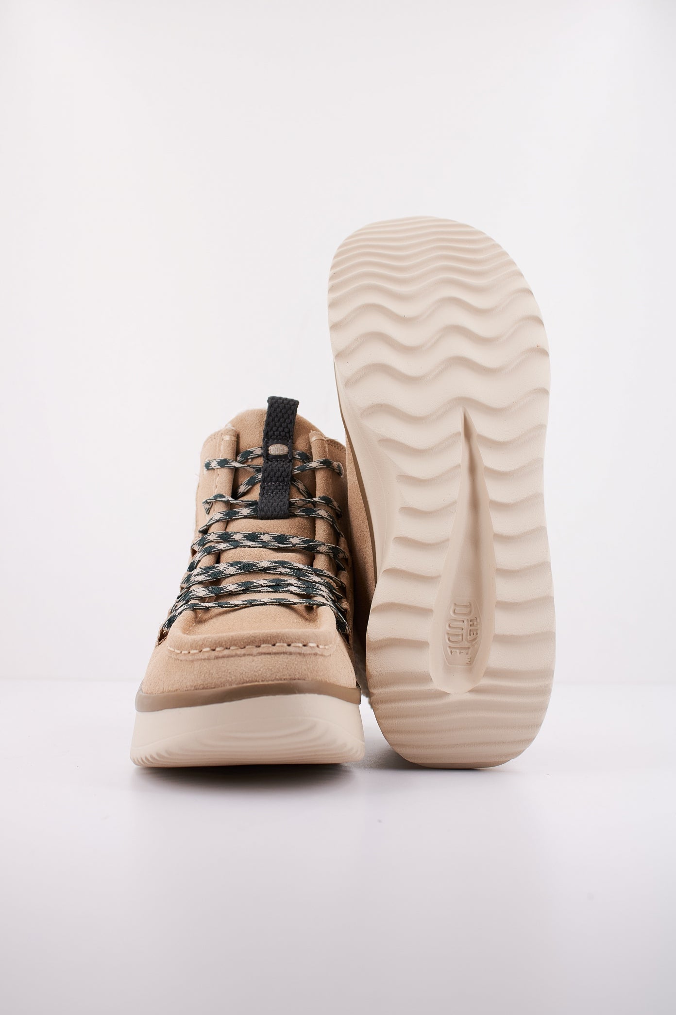HEY DUDE WENDY APRES SUEDE COZY en color MARRON CLARO (5)