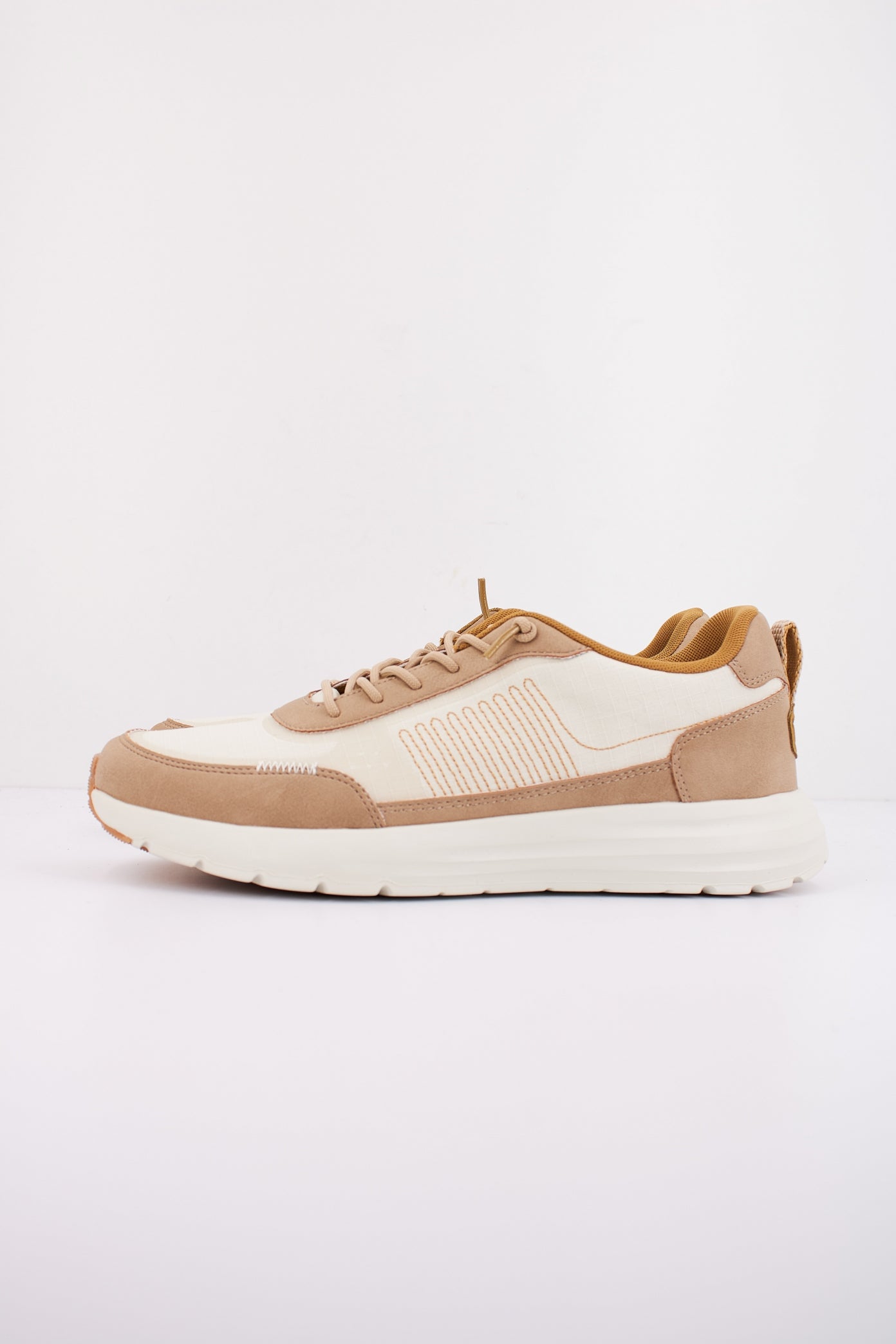 HEY DUDE SIROCCO ALTA HYPE en color BEIS  (1)